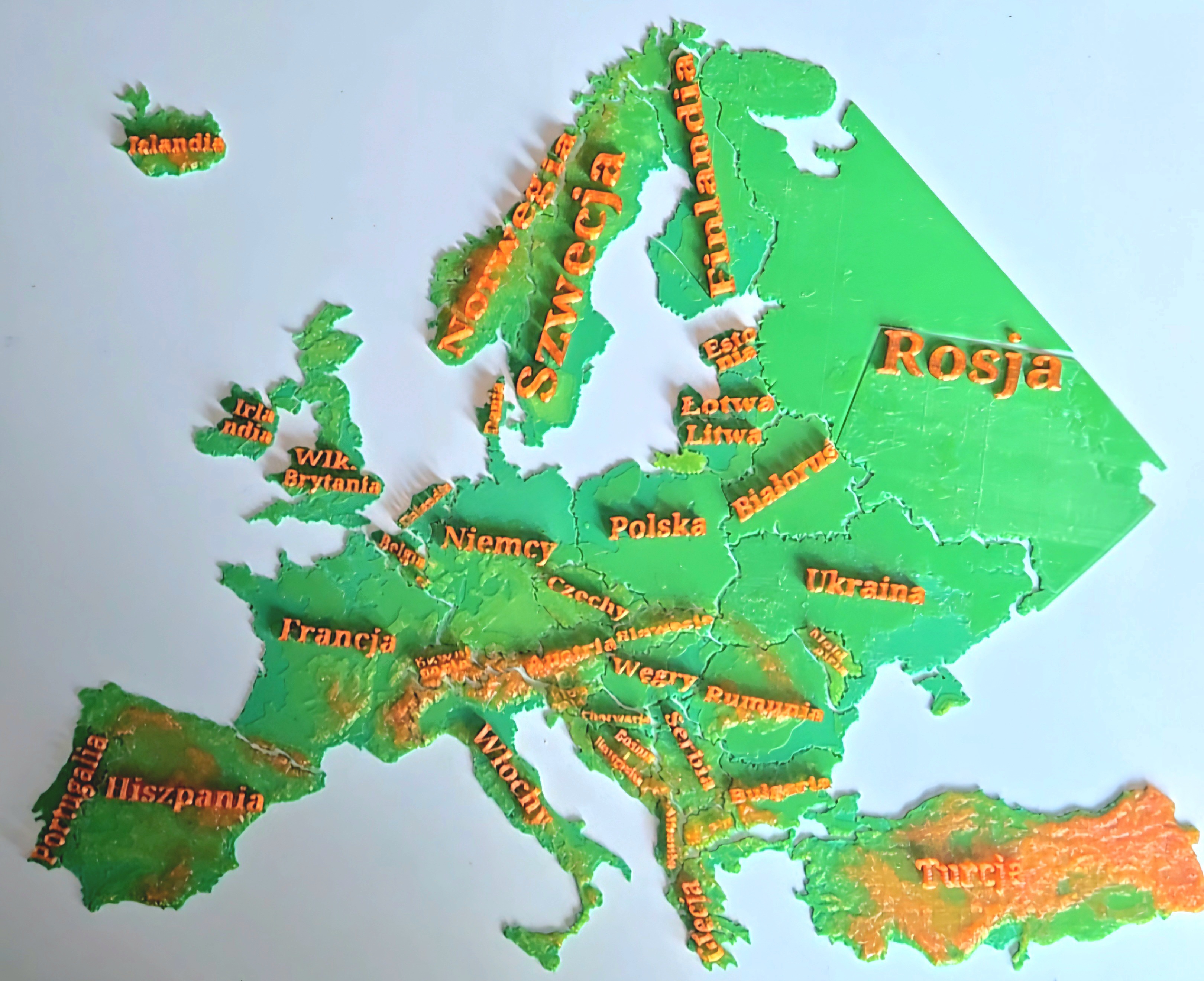 ZłóżEuropę — przestrzenna mapa Europy 3D